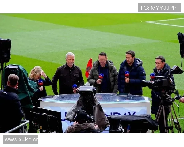 内维尔谈B费:初印象改变他是个努力且善良的人 内维尔谈B费:初印象改变他是个努力且善良的人