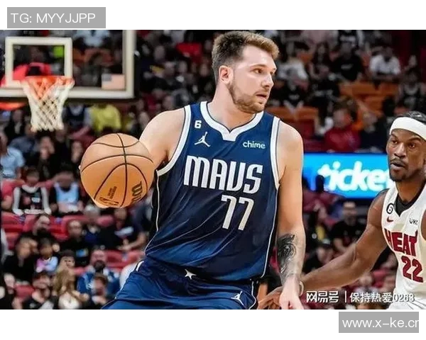 东契奇与斯玛特缺席季前赛球迷期待何时再见明星球员 东契奇与斯玛特缺席季前赛球迷期待何时再见明星球员