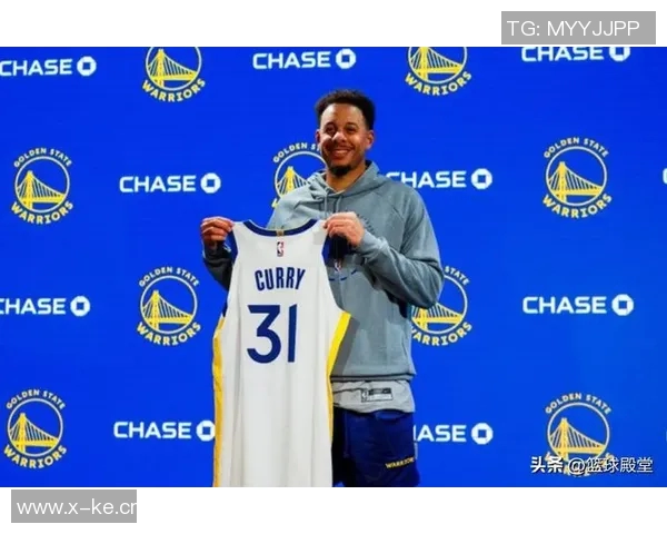 科尔称斯潘塞为完美替补库里缺阵时他必将登场助力球队 科尔称斯潘塞为完美替补库里缺阵时他必将登场助力球队