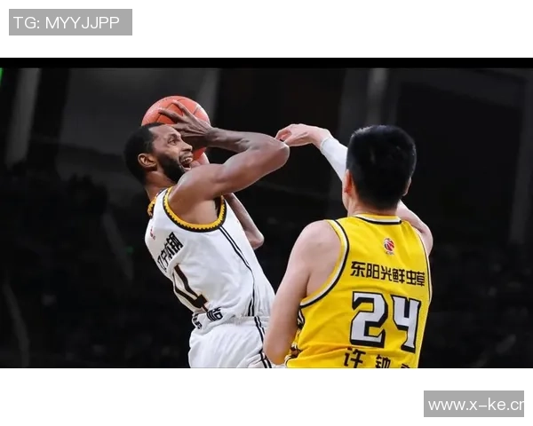 纳斯赞埃奇库姆如老将般沉稳能全能发挥持续影响比赛表现