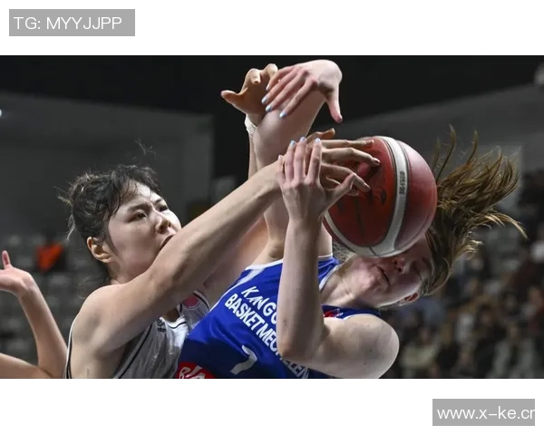 李月汝在Unrivaled比赛中表现出色12分钟内斩获6分7篮板创个人新高